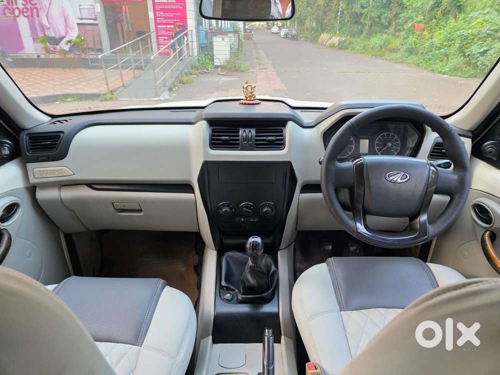 Mahindra Scorpio S4, 2015, Diesel