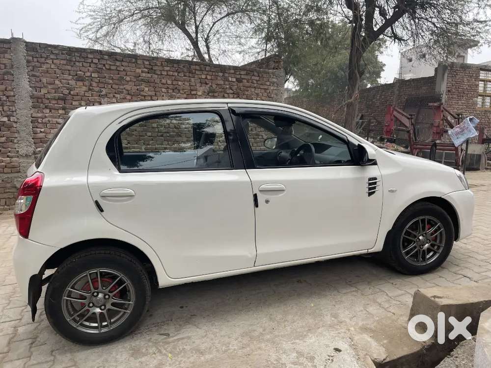 Toyota Etios Liva 2013 Diesel
