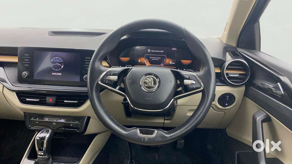 Skoda Slavia 1.0 Tsi Style At, 2023, Petrol