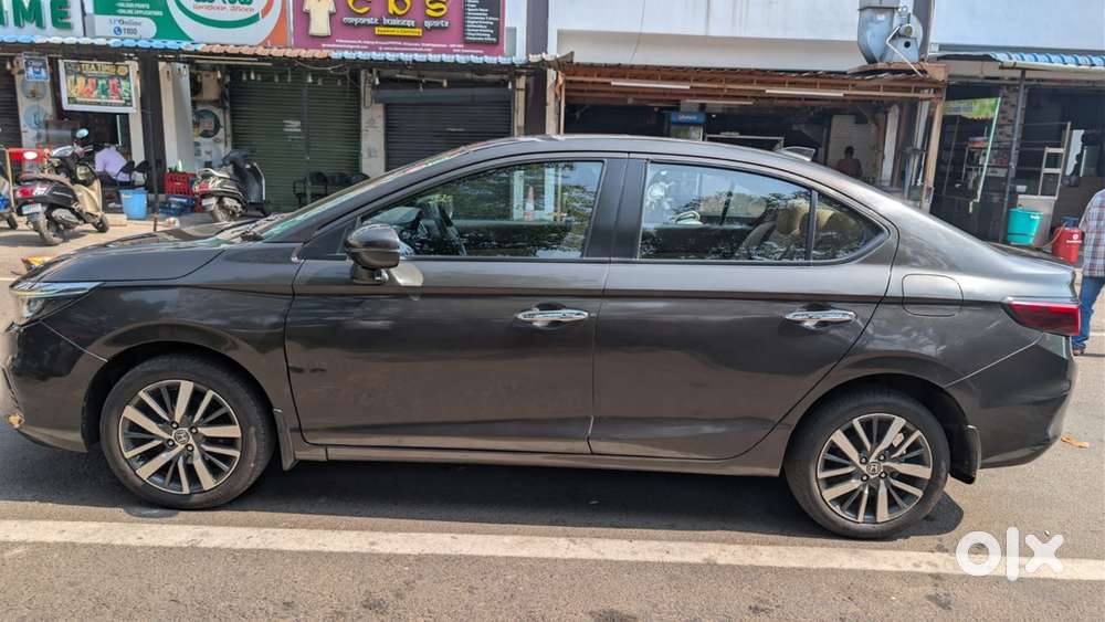 Well Maintained Honda City 5th Gen