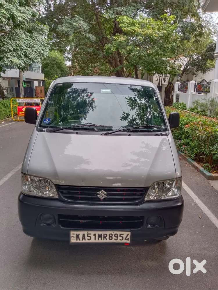 Maruti Suzuki Eeco 2022 Petrol 75000 Km Driven with CNG company fitted