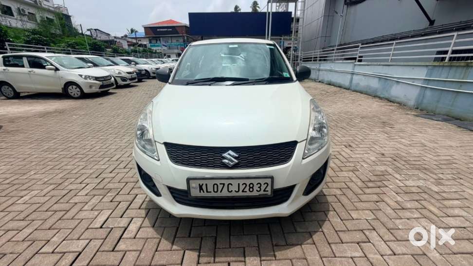 Maruti Suzuki Swift 1.2 Lxi (o), 2016, Petrol