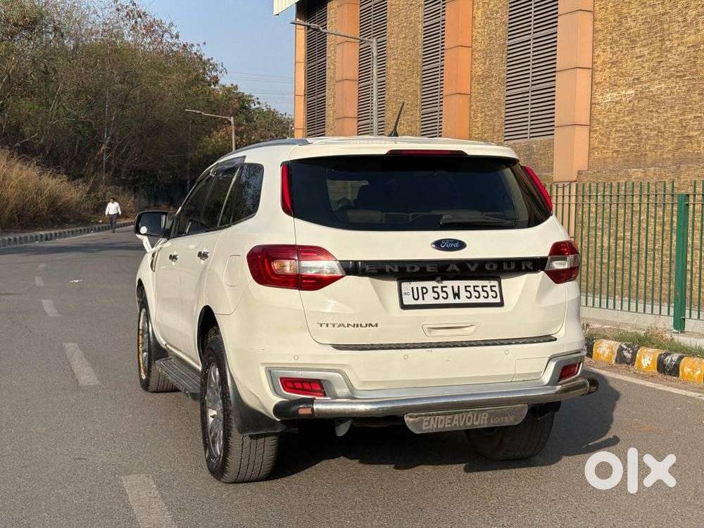 Ford Endeavour 2.2 Titanium At 4x2, 2017