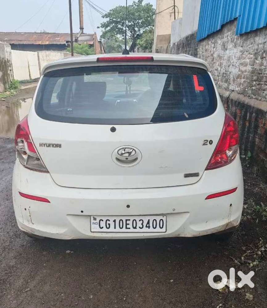 Hyundai I20 Asta Petrol Manual 2012