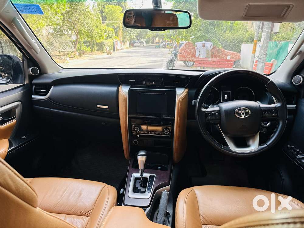 Toyota Fortuner 2.7 2wd At, 2019, Petrol