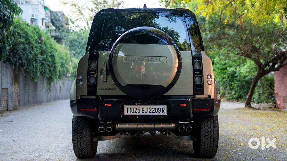 Land Rover Defender 5.0 110 V8, 2025, Petrol