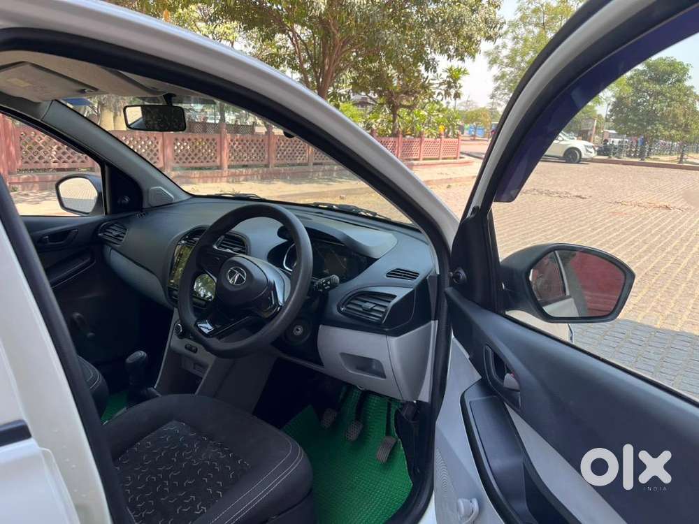 Tata Tiago 2024 Petrol 19500 Km Driven