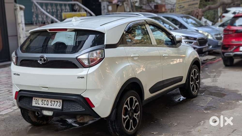 Tata Nexon 1.2 Revotron Xma Amt (s), 2019, Petrol