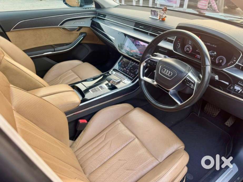 Audi A8 60 Tfsi, 2022, Petrol
