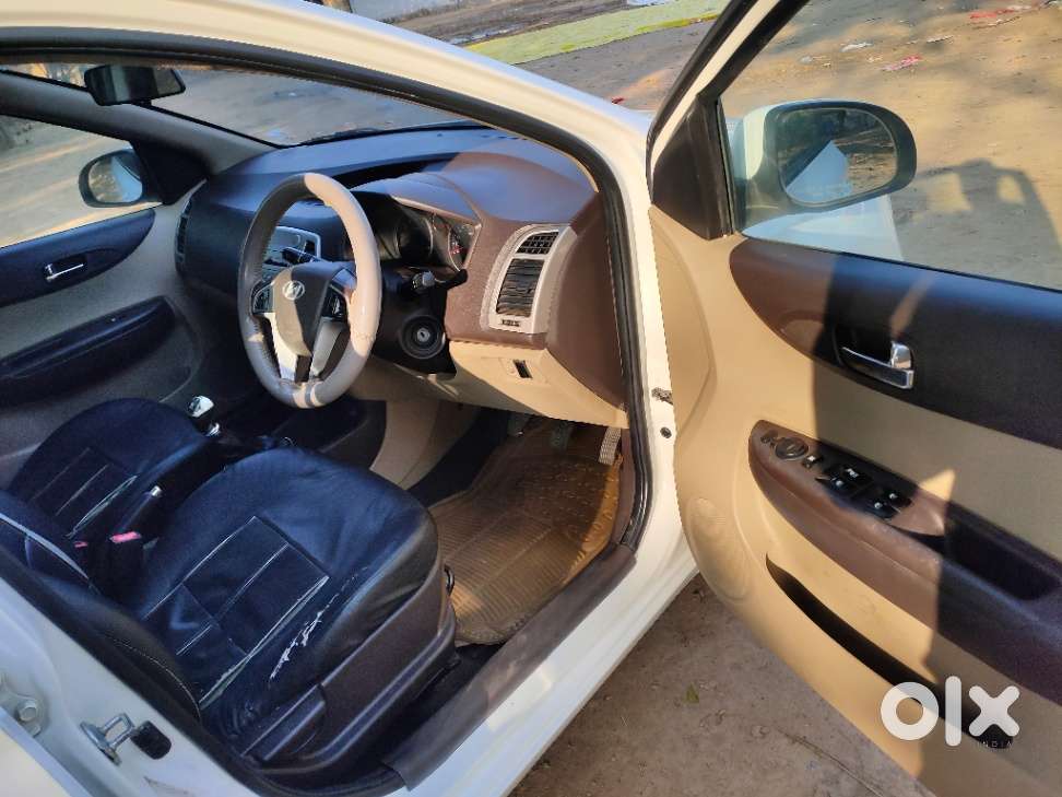 Hyundai I20 2009-2011 Sportz Petrol, 2011, Petrol