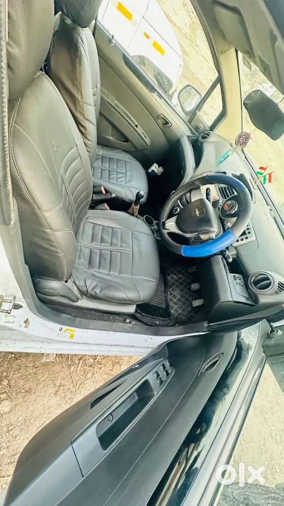 2013 Model. 2nd Owner Insurance Pollution Valid