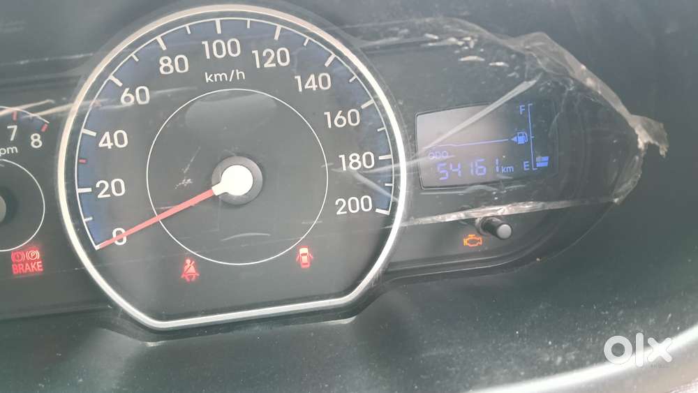 Hyundai I10 Sportz, 2013, Petrol