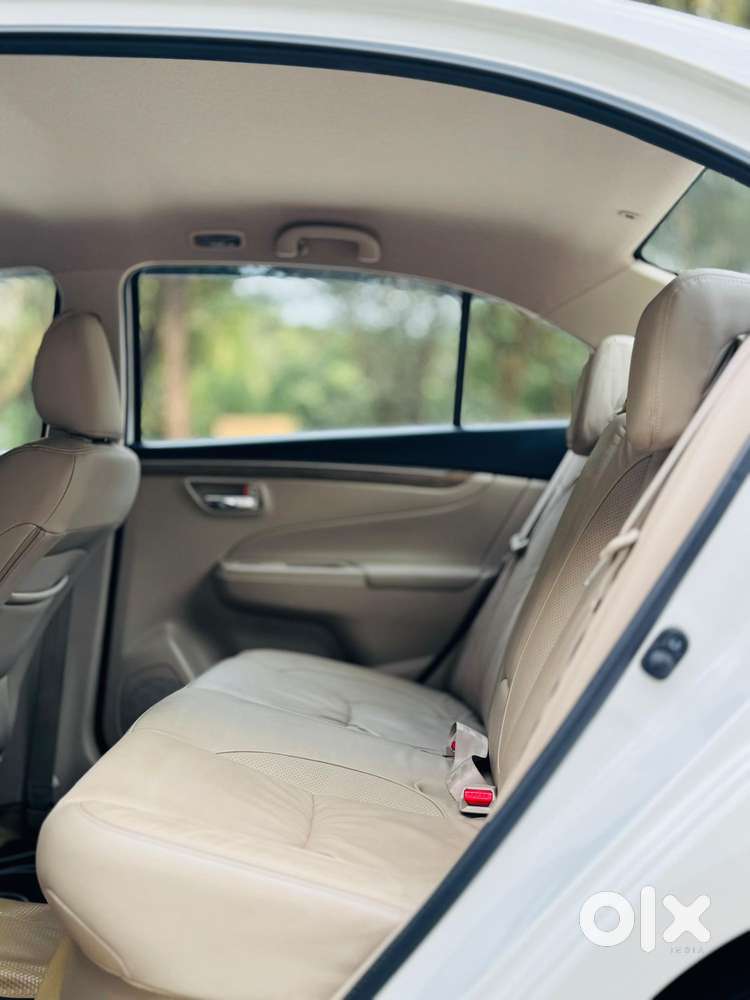 Maruti Suzuki Ciaz Alpha 1.5 At, 2022, Petrol