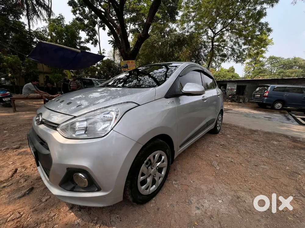 Hyundai Xcent 2014 Tax 2029