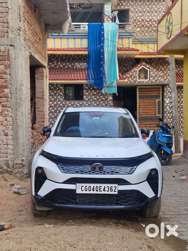 Tata Curvv Crevtive S Petrol 6mt 2025