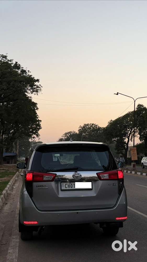 Toyota Innova Crysta 2017