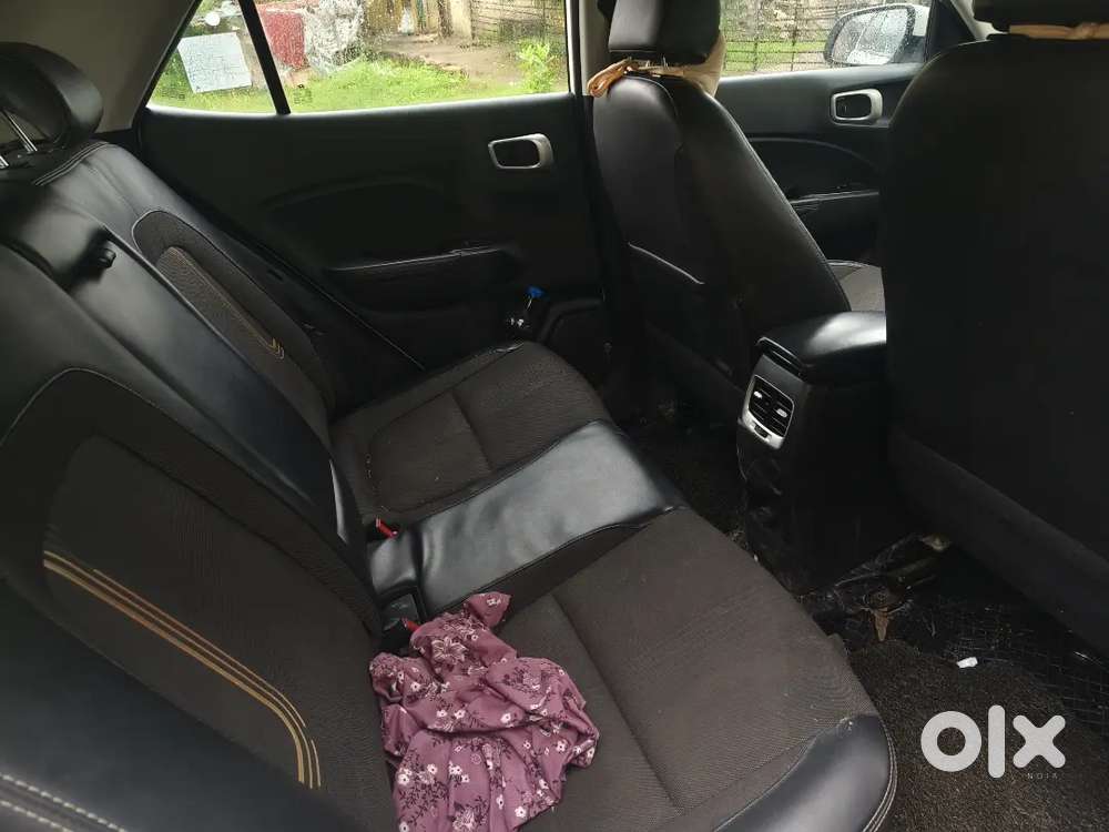 Hyundai Venue 2019 Manual