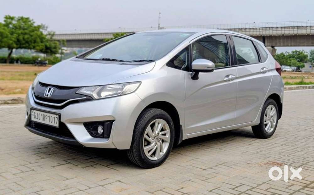Honda Jazz V Automatic, 2016, Petrol