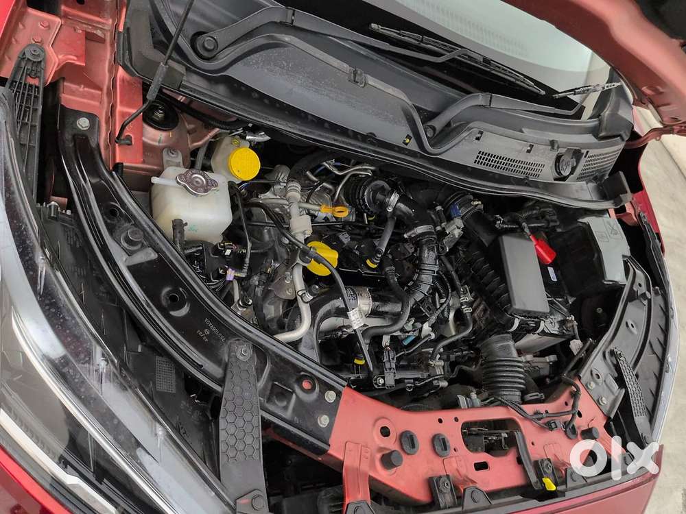 Nissan Magnite 1.0 Xv Premium Turbo Cvt, 2024, Petrol