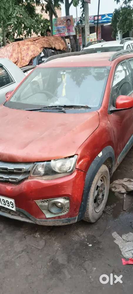 Renault Kwid 4th Owner Petrol Manual 16