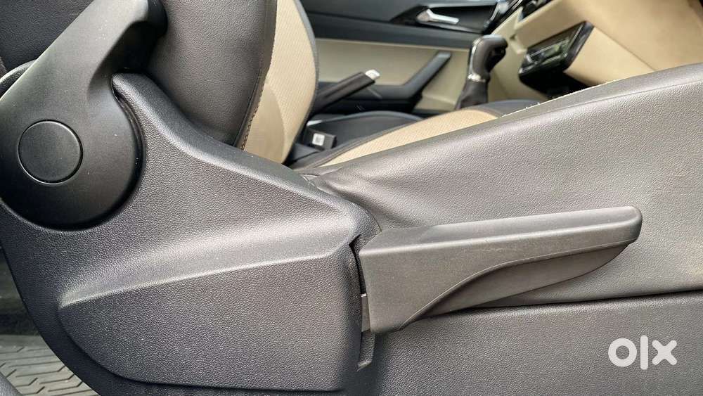 Skoda Slavia 1.0 Tsi Style At, 2022, Petrol