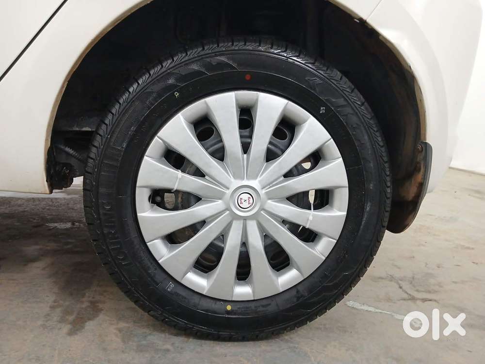 Tata Tiago 1.2 Revotron Xt, 2017, Petrol