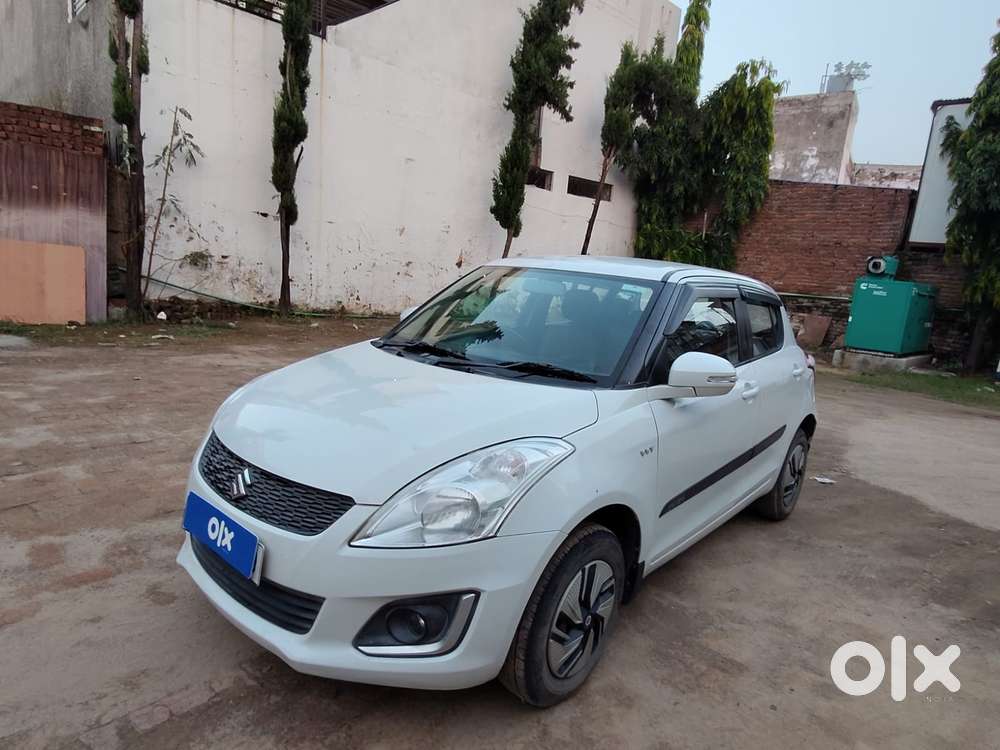 Maruti Suzuki Swift Vxi 1.2 Abs Bs-iv, 2015, Petrol