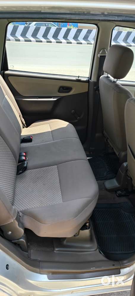 Maruti Suzuki Zen Estilo Lxi Bs Iv, 2010, Petrol