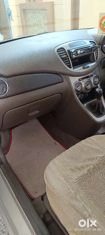 Hyundai I10 2012 Petrol 65000 Km Driven