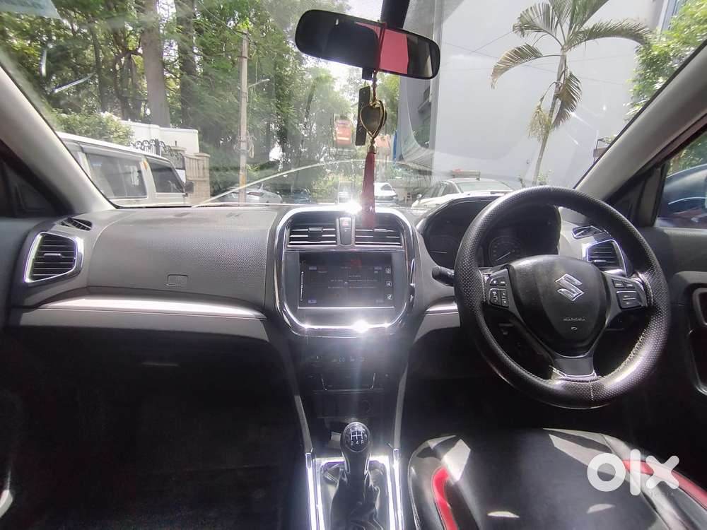 Maruti Suzuki Brezza ZDi+ Dual Tone, 2017, Diesel