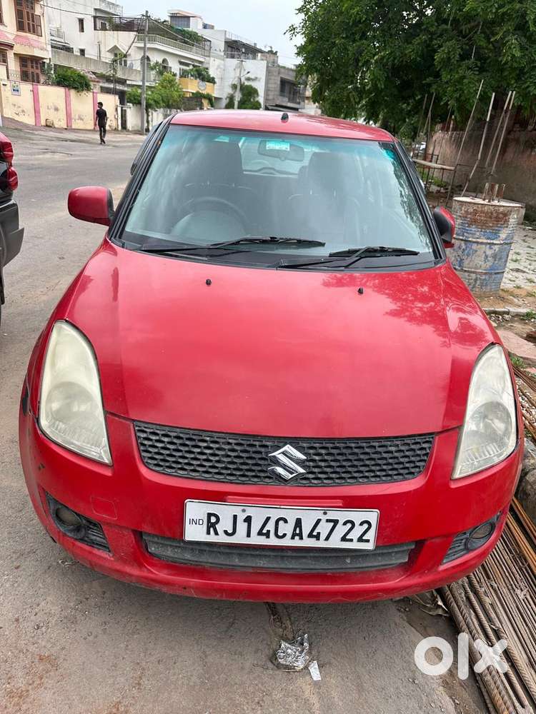 Maruti Suzuki Swift 2004-2010 Zxi Bsiv, 2005, Petrol