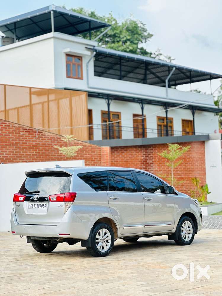 Toyota Innova Crysta 2.4 G Plus Mt 7 Str, 2019, Diesel