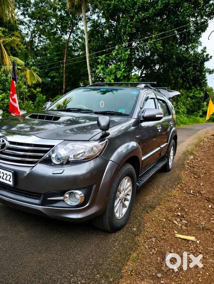 Toyota Fortuner Diesel 2012 4th Owner