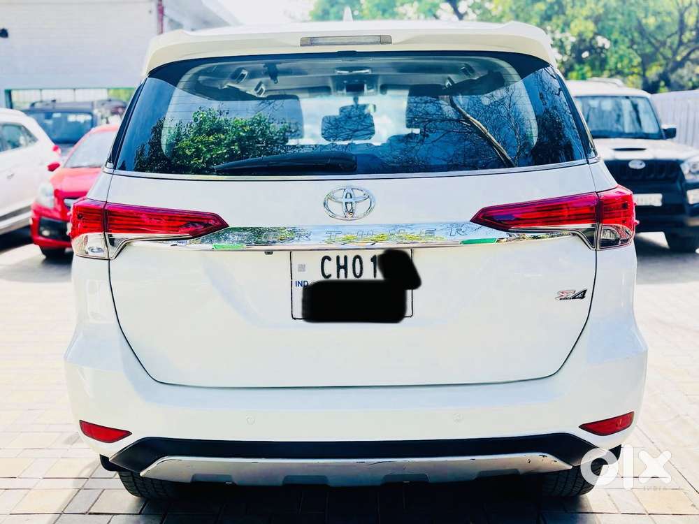 Toyota Fortuner 4x4 At 2.8 Diesel, 2018, Diesel