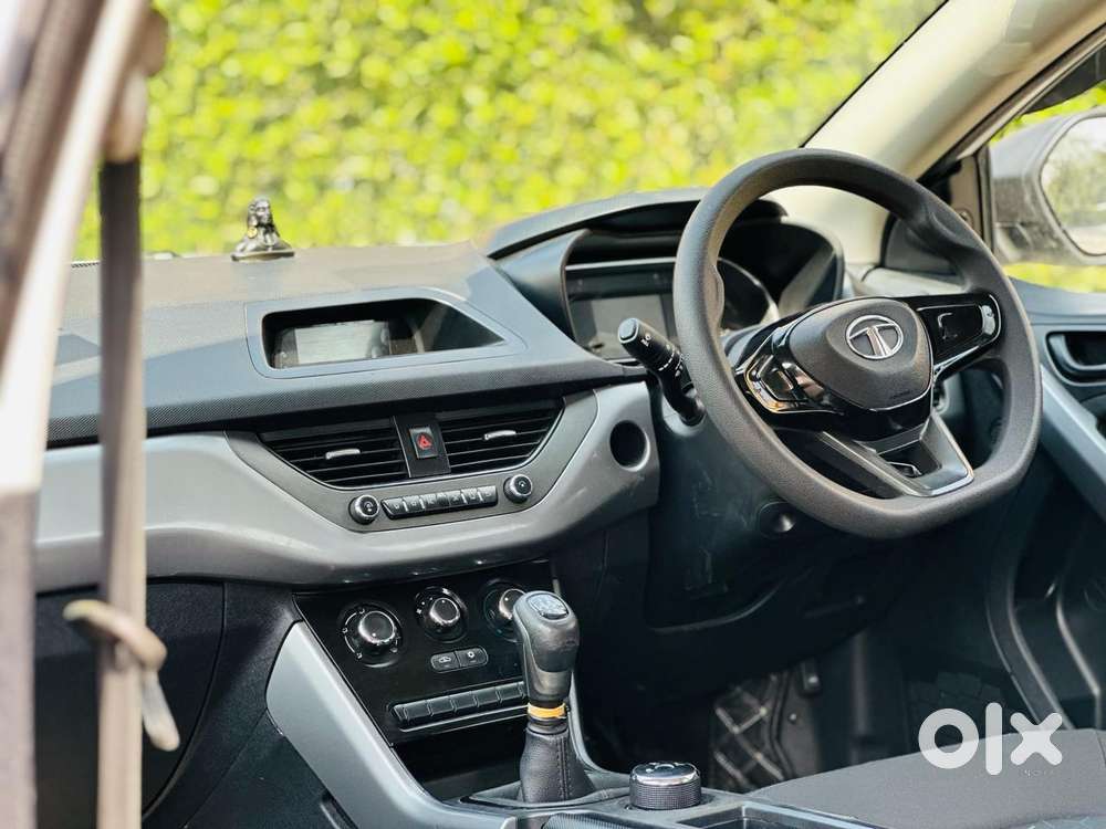 Tata Nexon 1.2 Revotron Xm Plus (s), 2020, Petrol