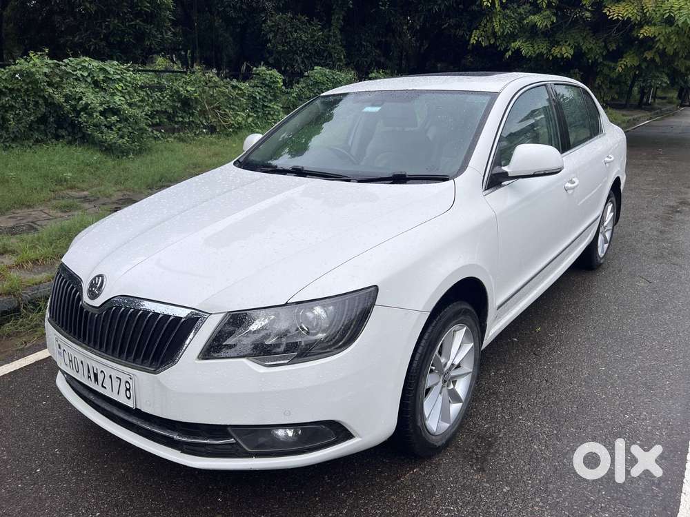 Skoda Superb L&k 2.0 Tdi At, 2014, Diesel