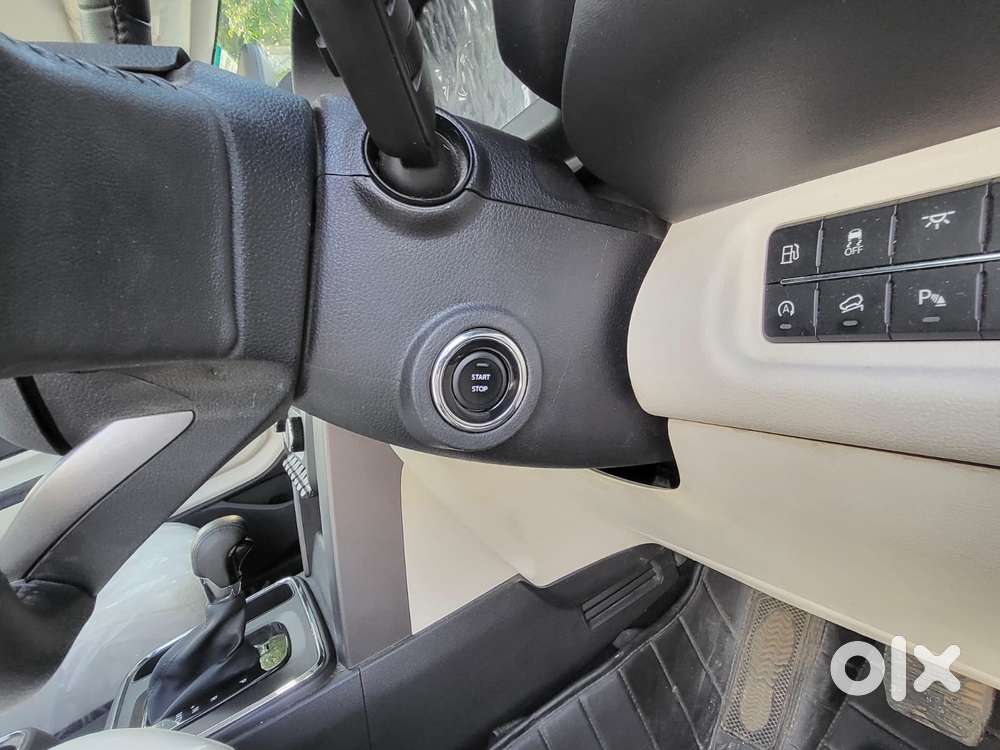 Mahindra Thar Roxx Ax7 L Diesel At 4wd, 2025, Diesel