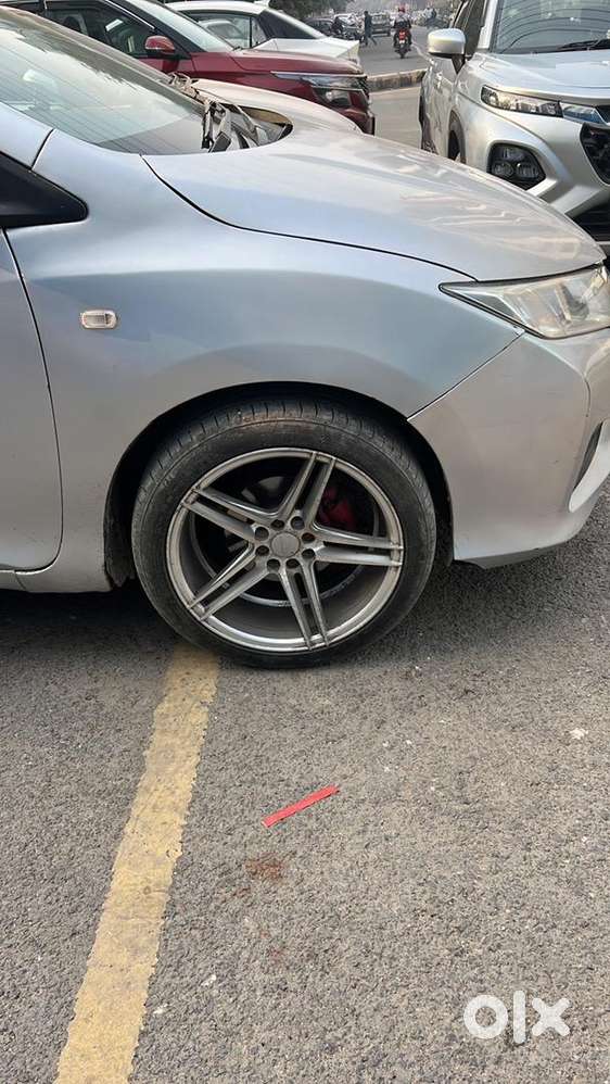 Car24 Spinny Call Na Krehonda City 2015 Petrol Well Maintained