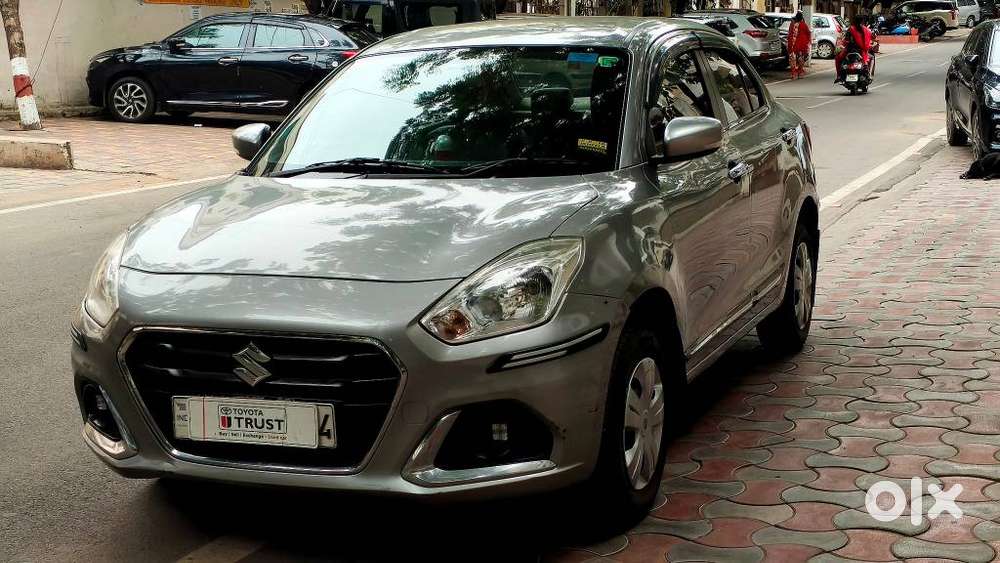 Maruti Suzuki Swift Dzire 1.2 Vxi Bsiv, 2020, Petrol