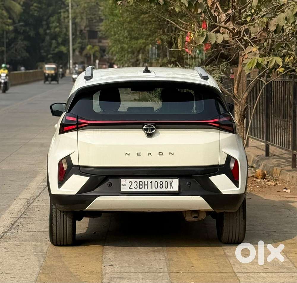 Tata Nexon, 2023, Petrol