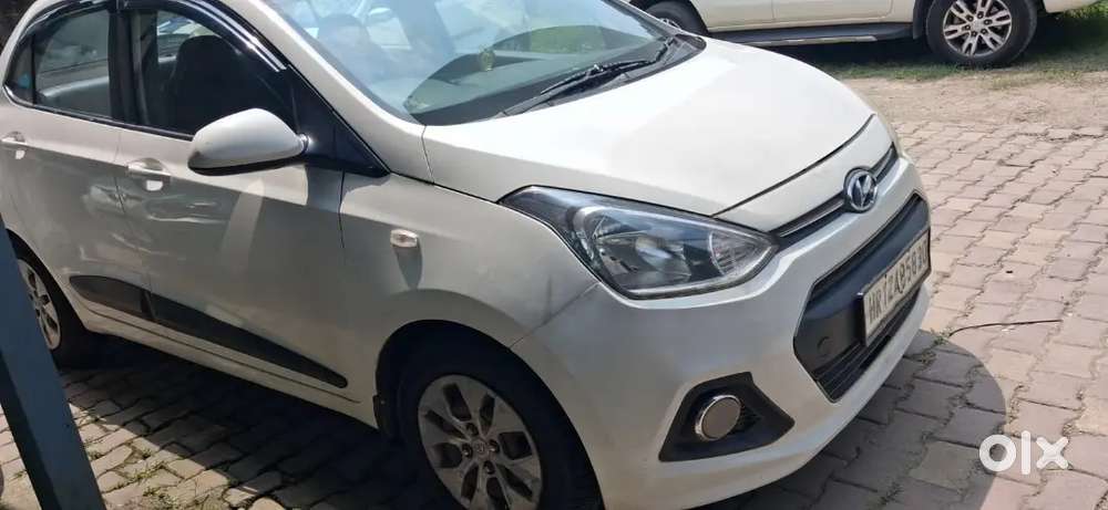 Hyundai Xcent Base 2016