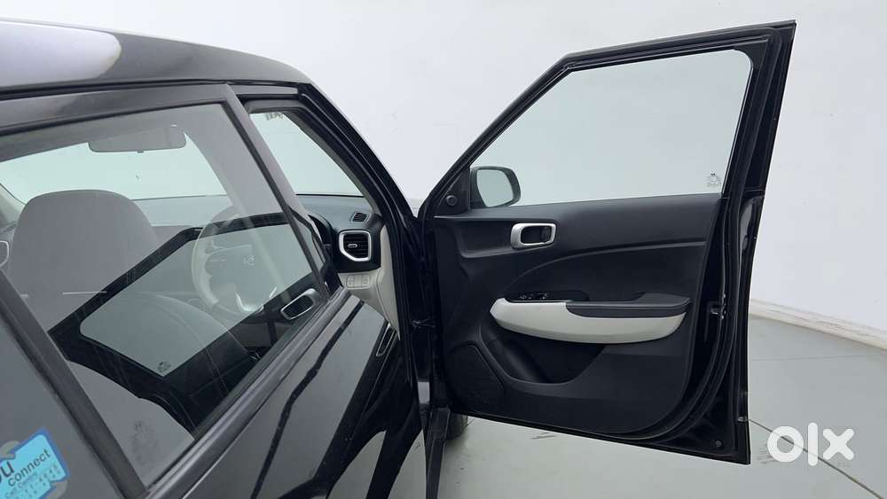 Hyundai Venue E 1.2 Petrol, 2024, Petrol