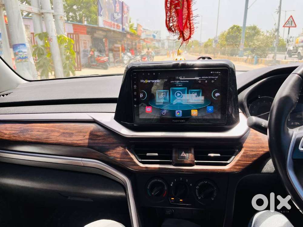 Maruti Suzuki Brezza 2025 Petrol Well Maintained