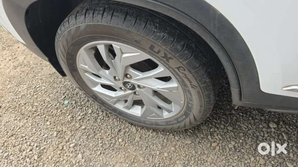 Hyundai Creta Facelift 2023 Petrol Automatic.price Is Negotiable