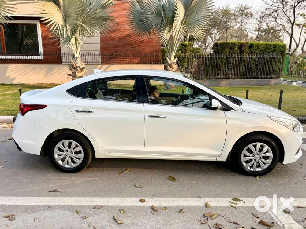 Hyundai Verna 1.6 Ex Vtvt, 2018, Petrol
