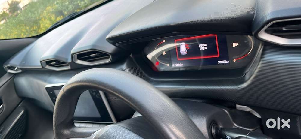 Nissan Magnite Petrol Manual 2025