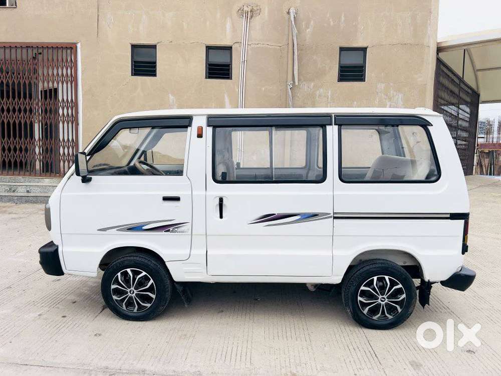 Maruti Suzuki Omni 5 Seater Std, 2012, Lpg
