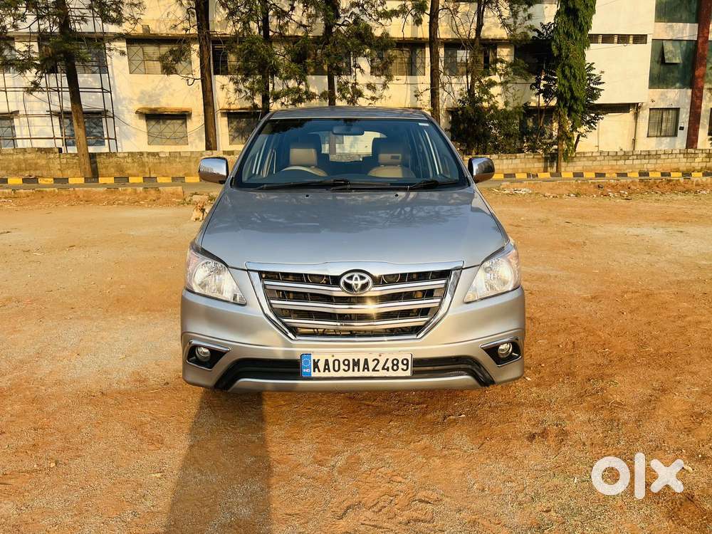 Toyota Innova 2.5 G (diesel) 7 Seater Bs Iv, 2012, Diesel