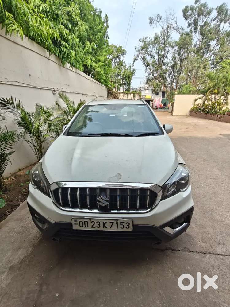 Maruti Suzuki S-cross Petrol Well Maintained, Less Driven