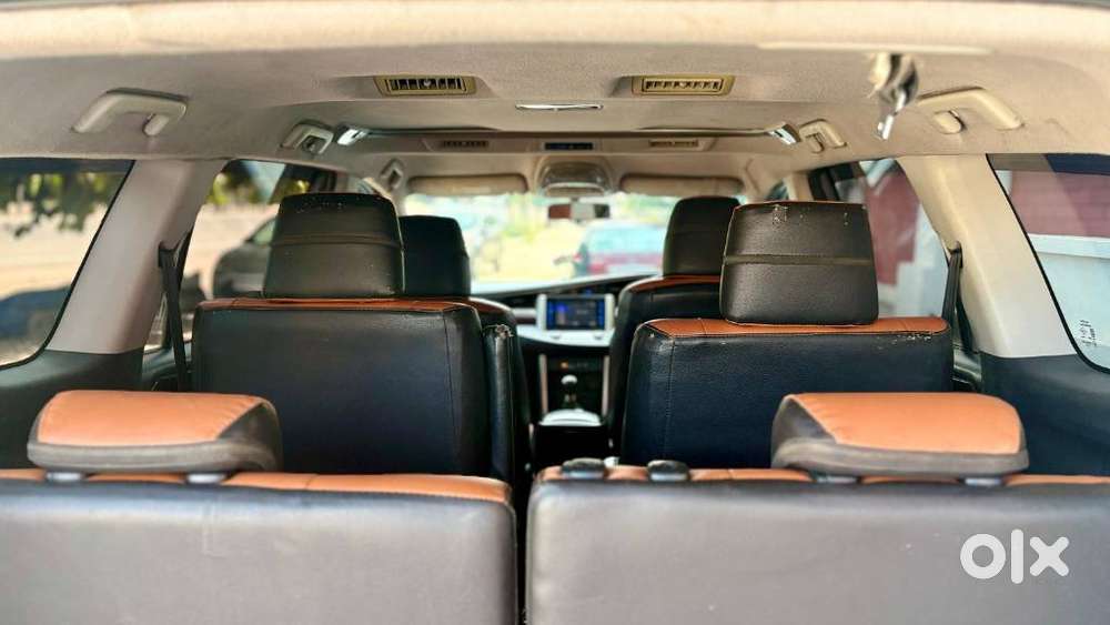 Toyota Innova Crysta 2.4 V, 2017, Diesel